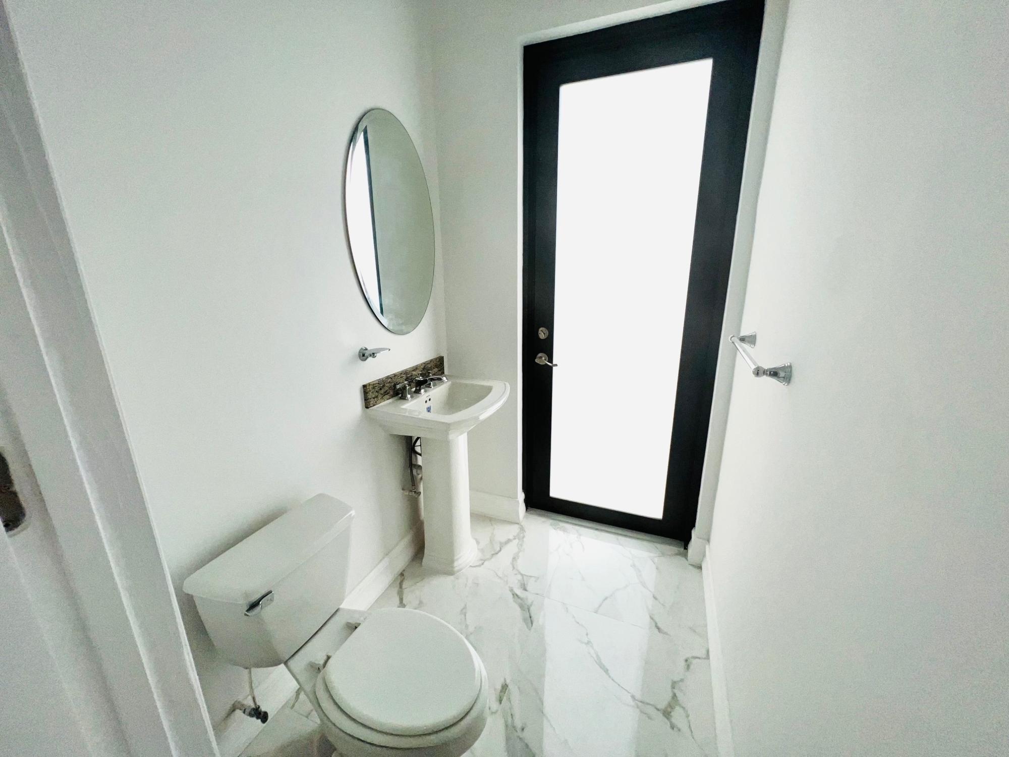 5 OCEAN DRIVE RAINBOW BAY