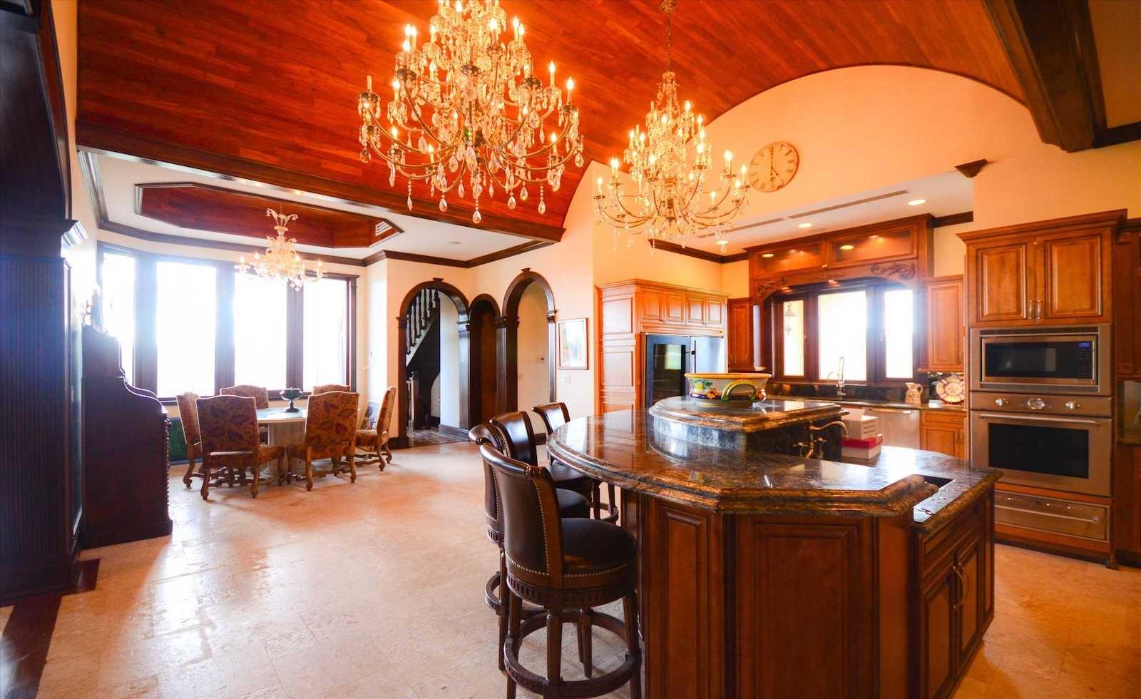 64 OCEAN CLUB ESTATES