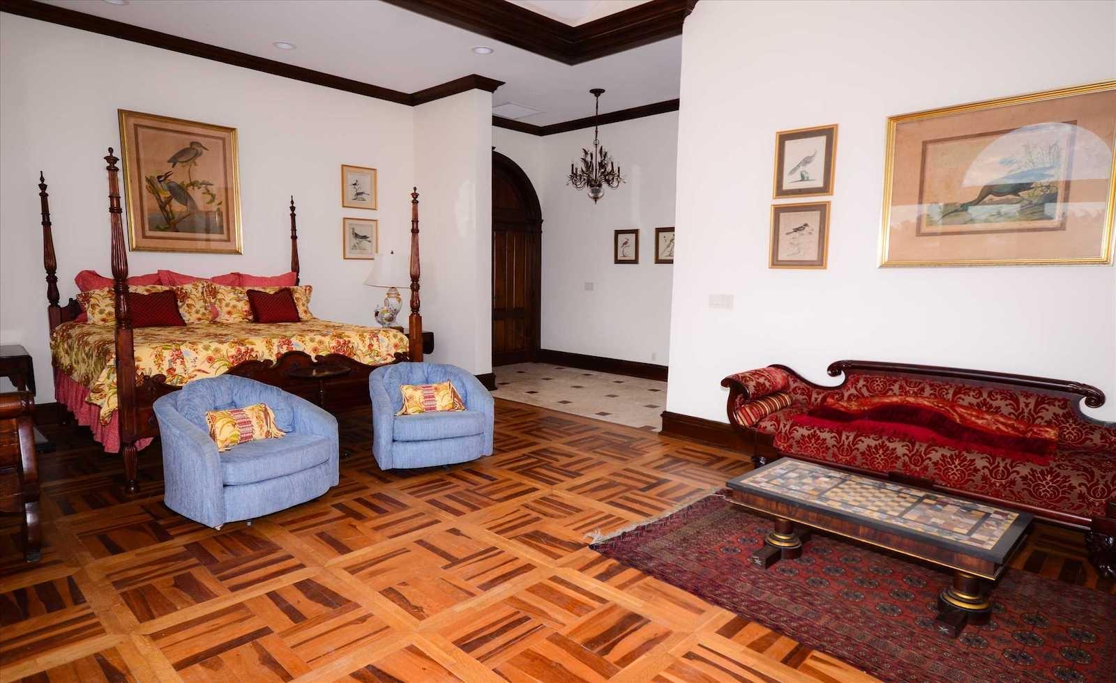 64 OCEAN CLUB ESTATES