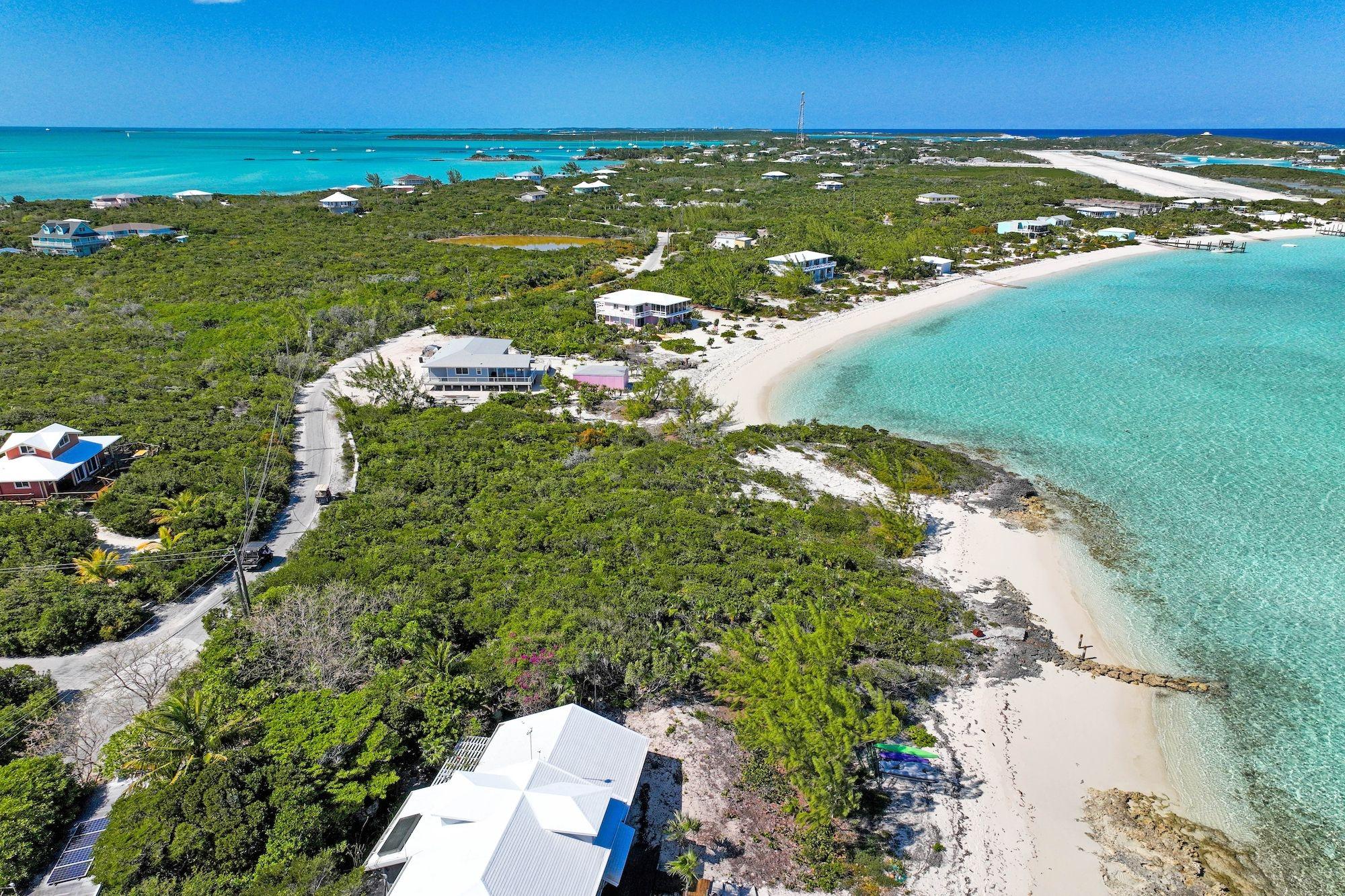 STANIEL CAY BEACHFRONT
