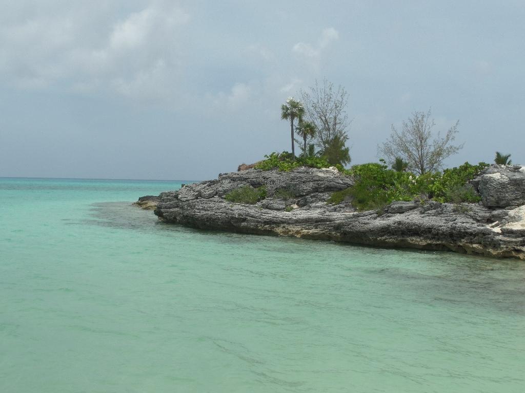 NORTH CROWN CAY