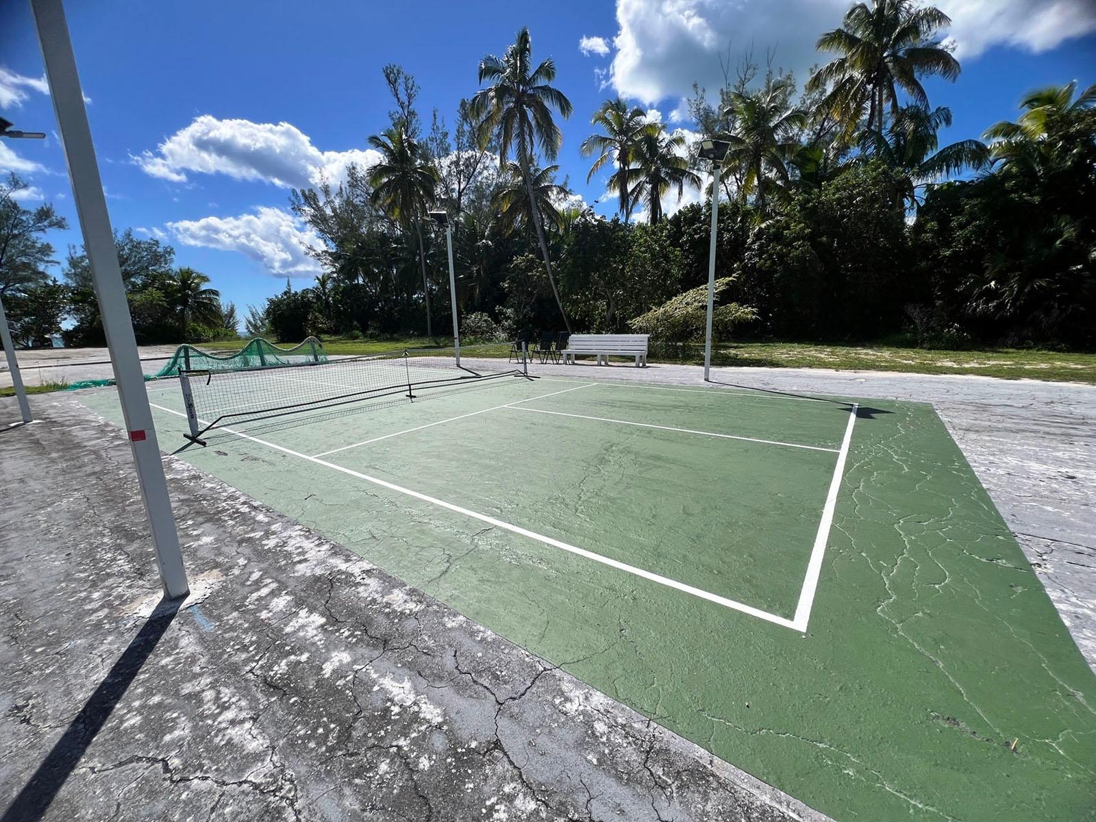 BAHAMA PALM SHORES LOT 18