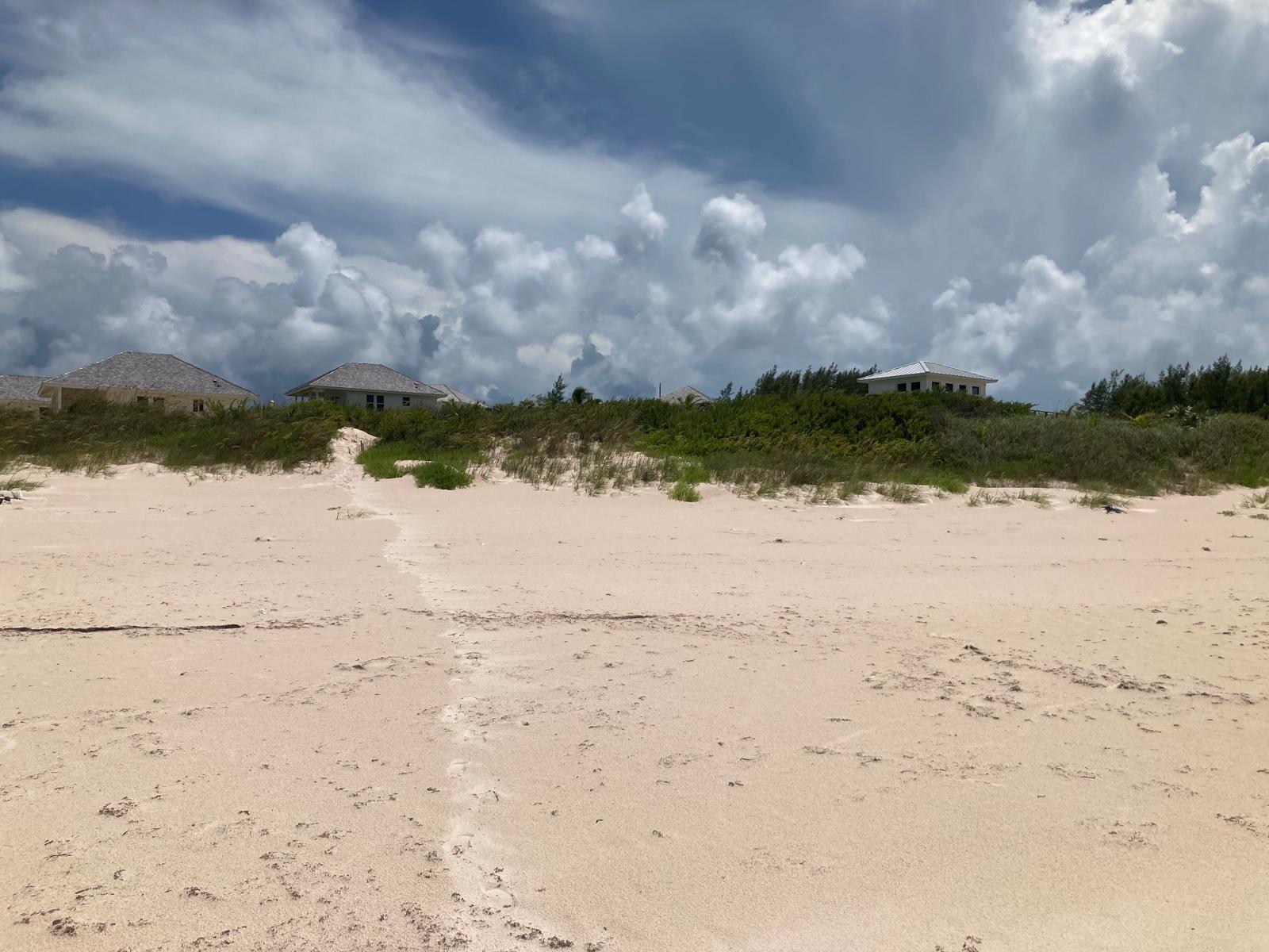 GOVERNOR’S HARBOUR LOT B1