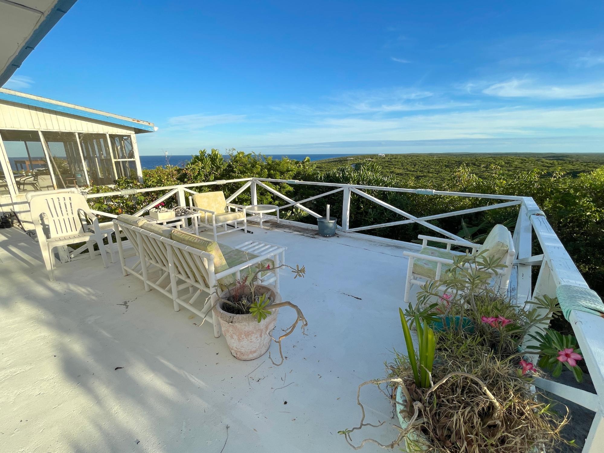 3/1 HOME   POOL/GARAGE