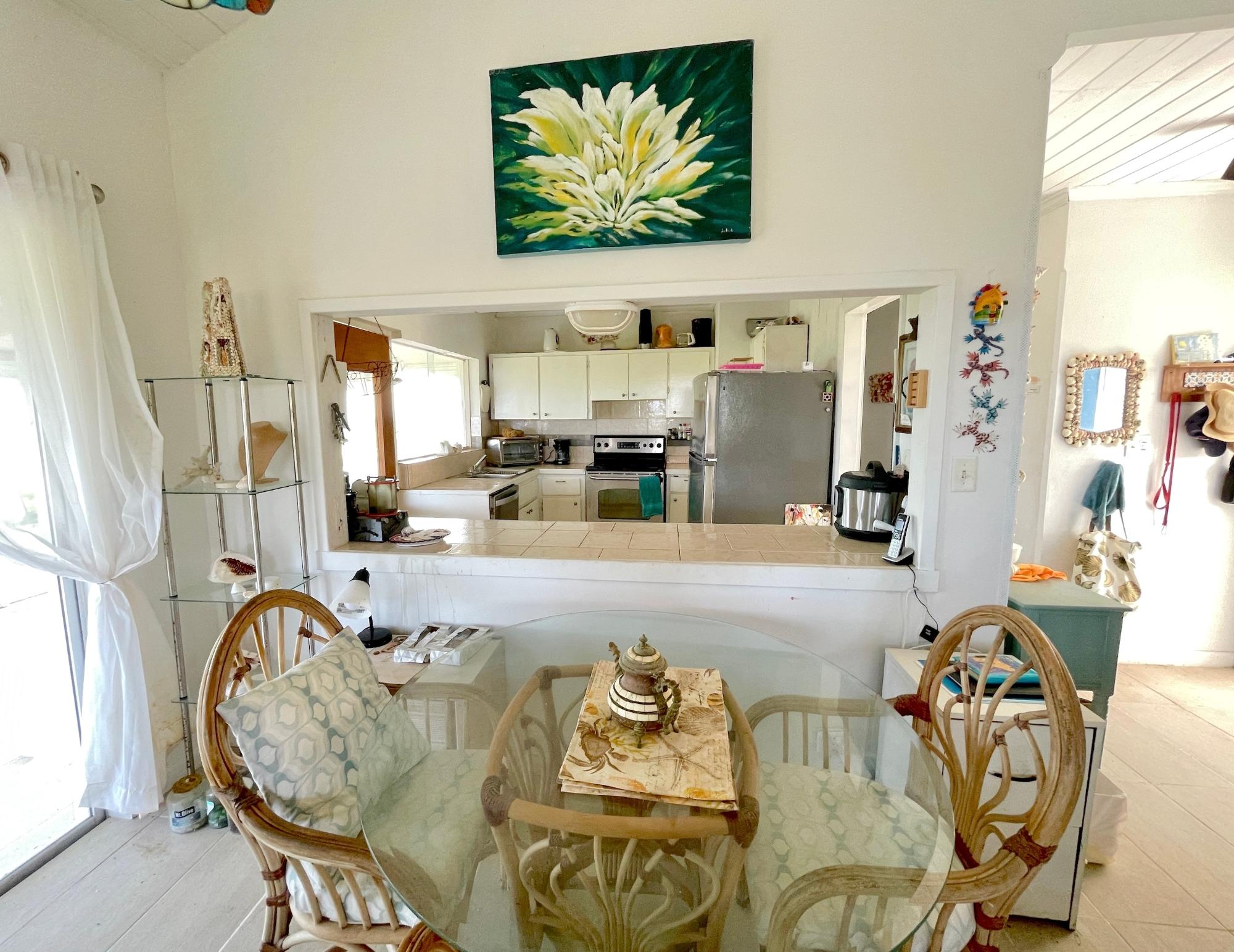 3/1 HOME   POOL/GARAGE