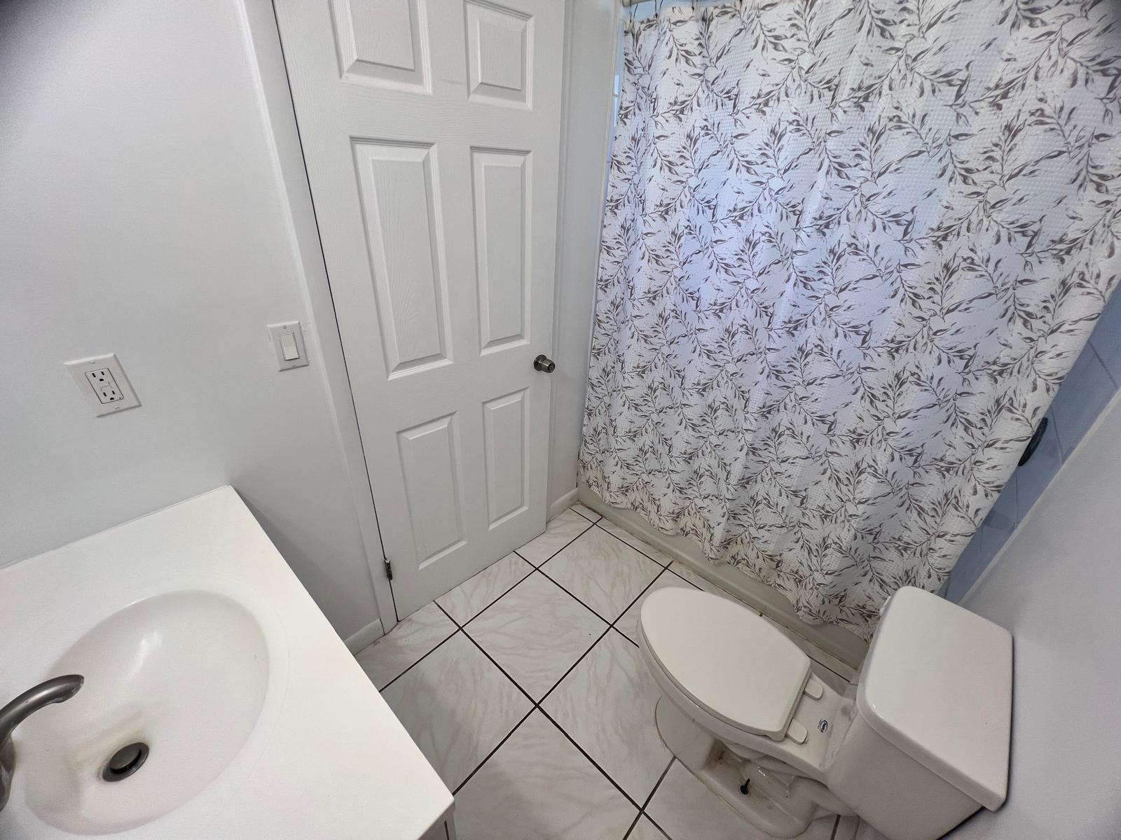 APT 1, STEDE BONNET RD