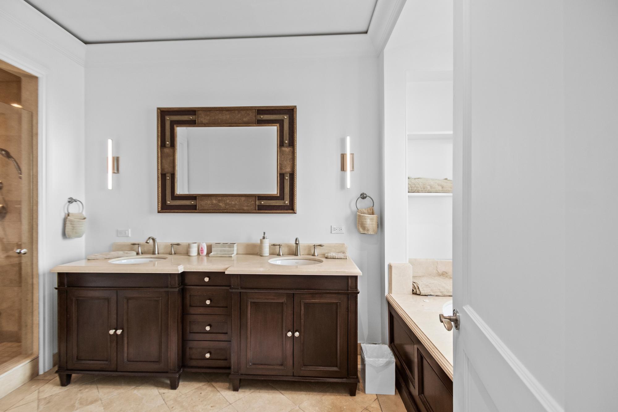 OCEAN CLUB RESIDENCES