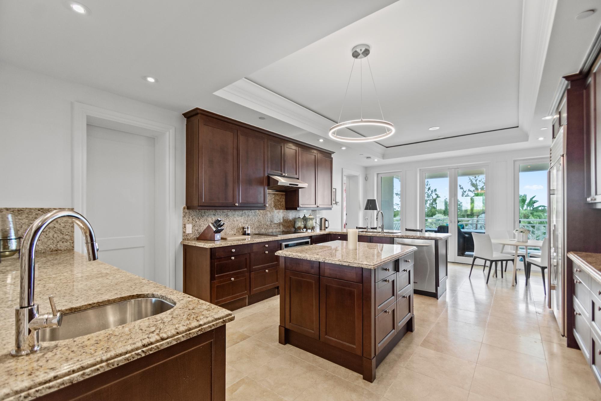 OCEAN CLUB RESIDENCES