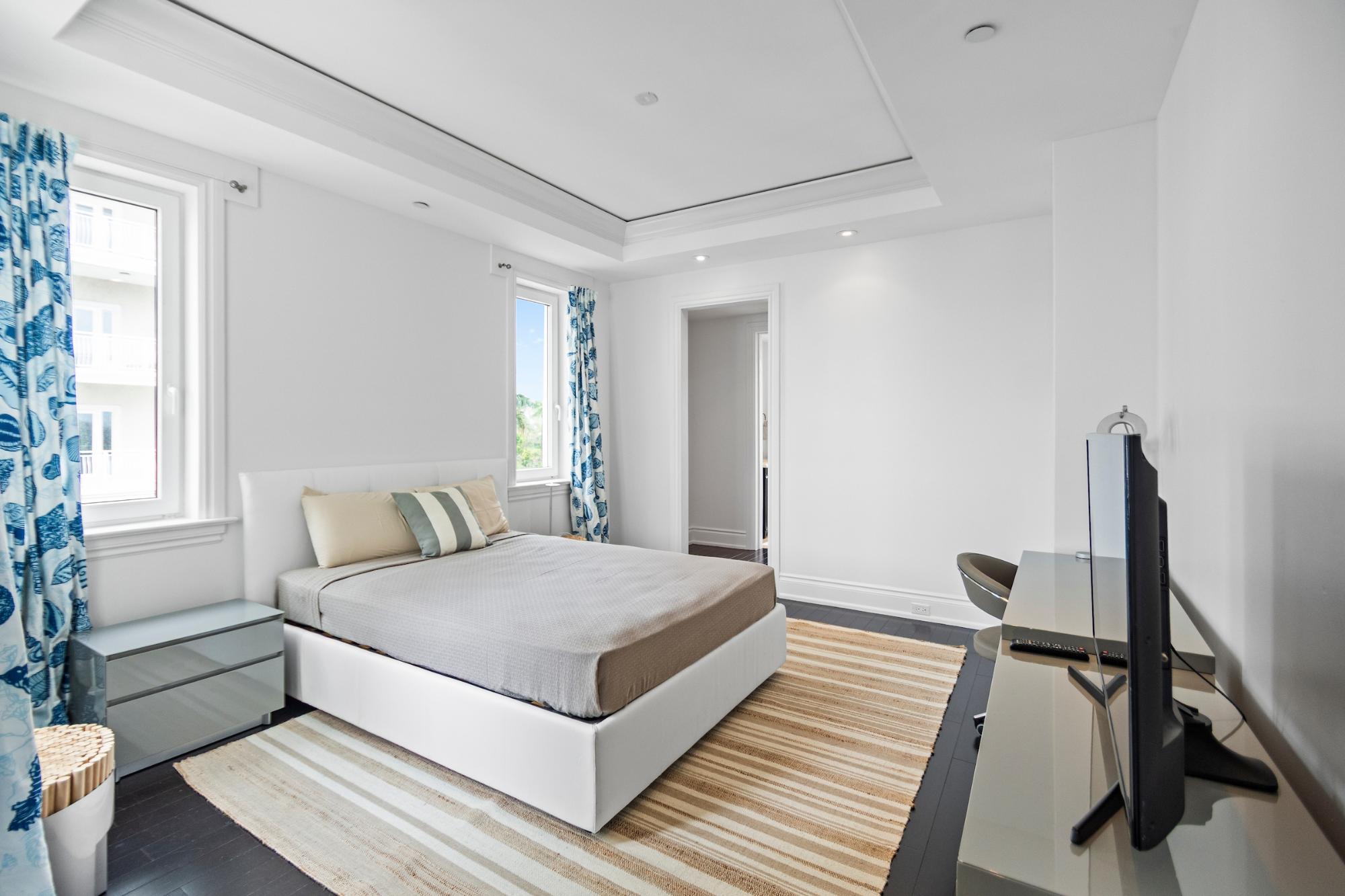 OCEAN CLUB RESIDENCES