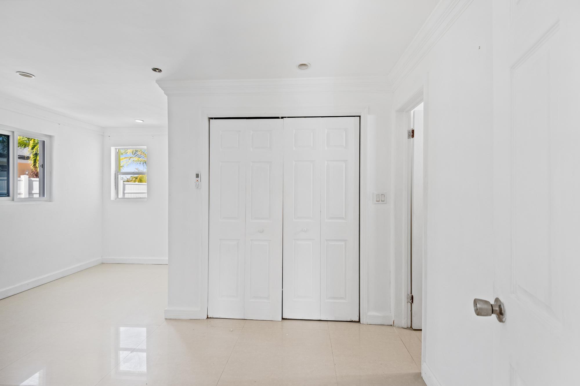 TWYNAM HEIGHTS BOULEVARD