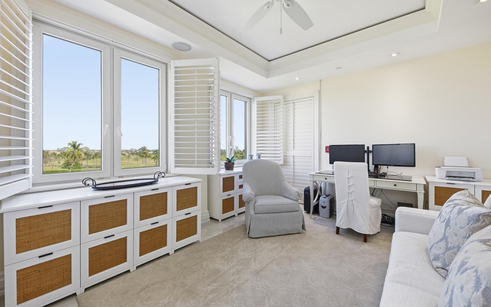 OCEAN CLUB RESIDENCE