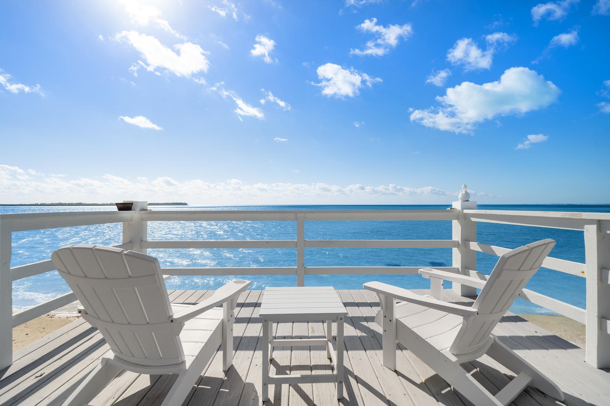 COCONUT BEACHFRONT ESTATE