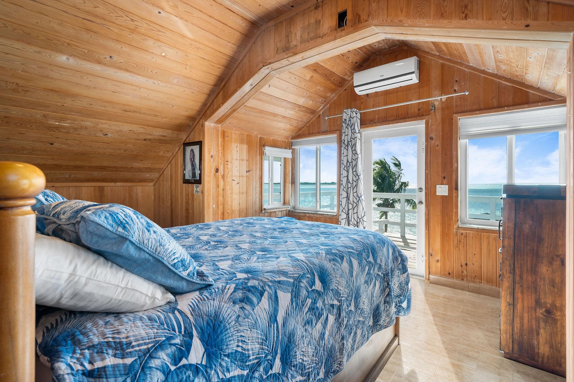 COCONUT BEACHFRONT ESTATE