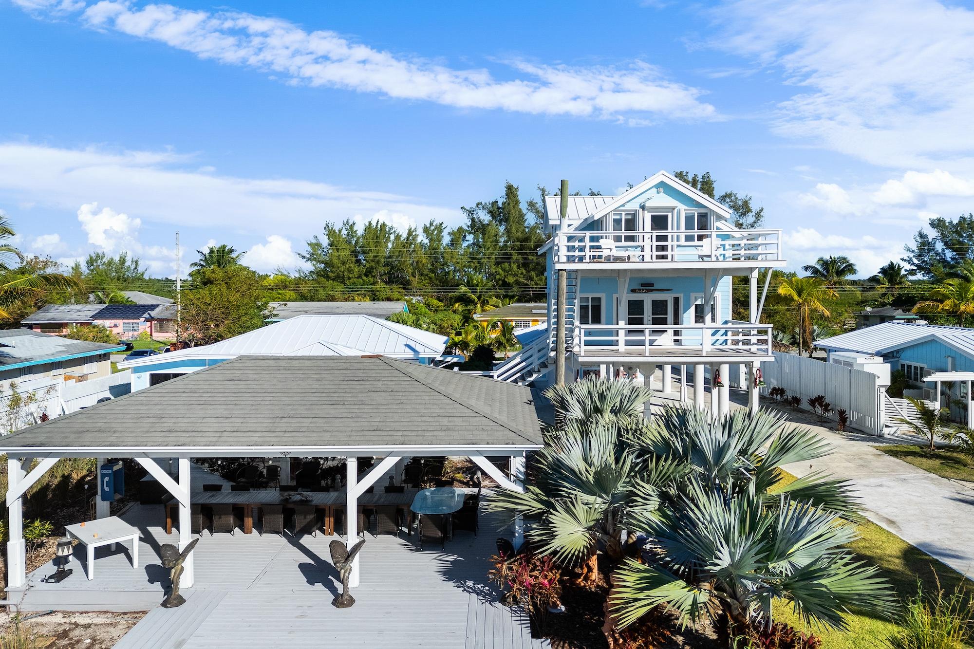 COCONUT BEACHFRONT ESTATE