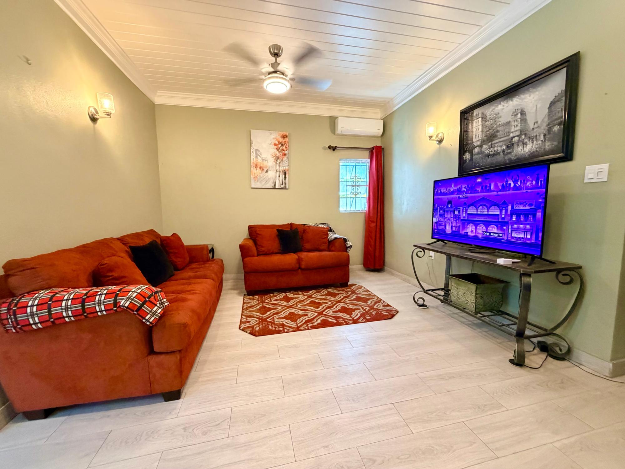 4 BEAUMONTIA AVE. GARDEN