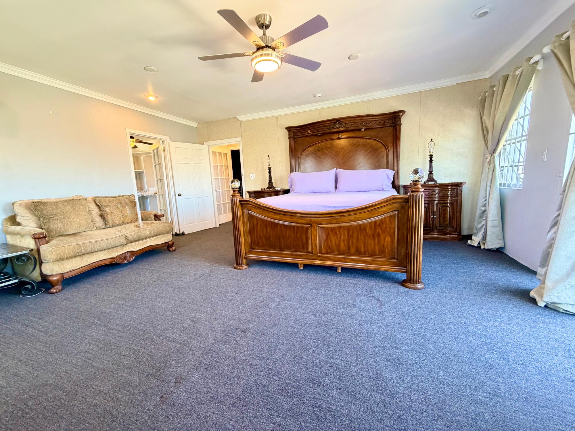 4 BEAUMONTIA AVE. GARDEN