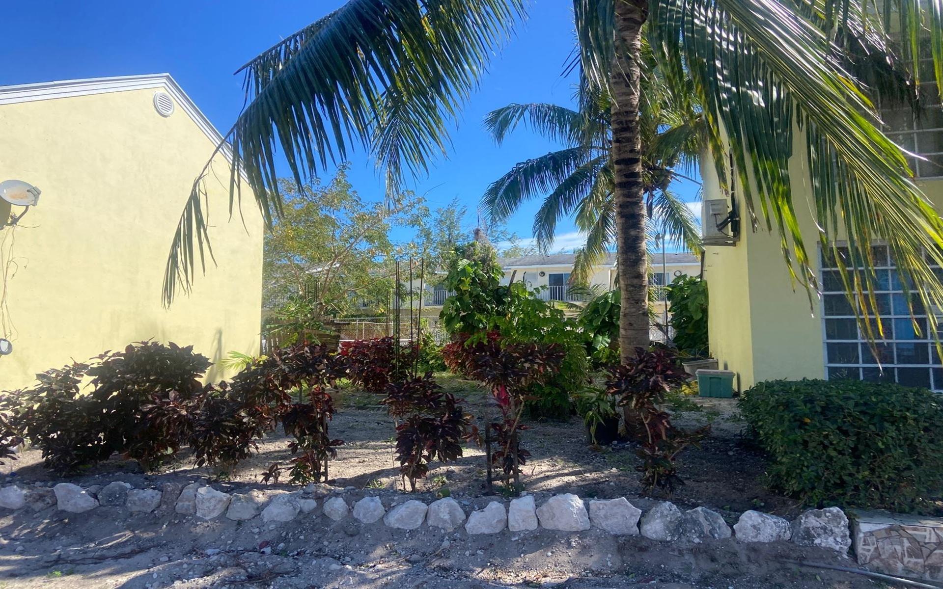 GATED LOT IN CABLE BEACH