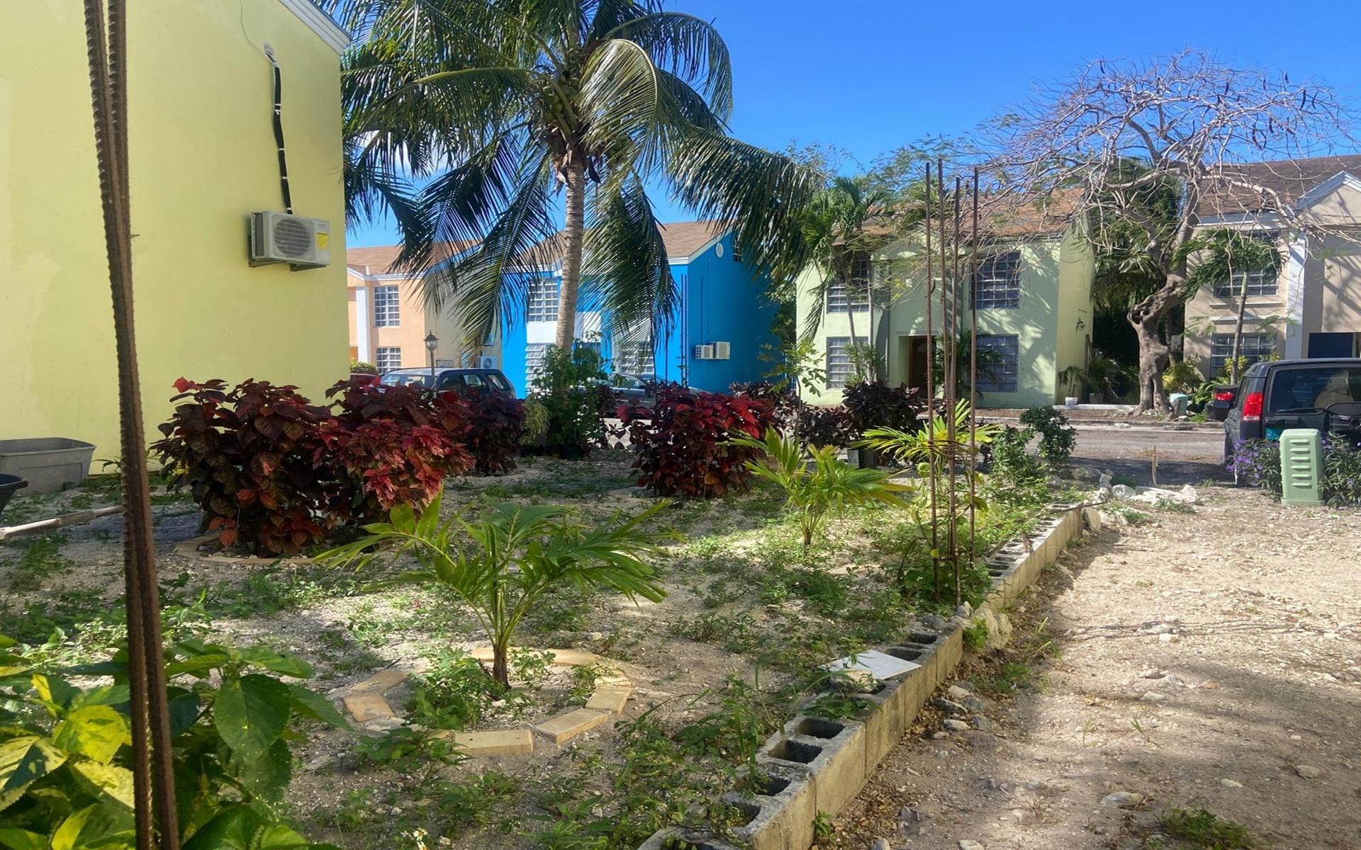 GATED LOT IN CABLE BEACH