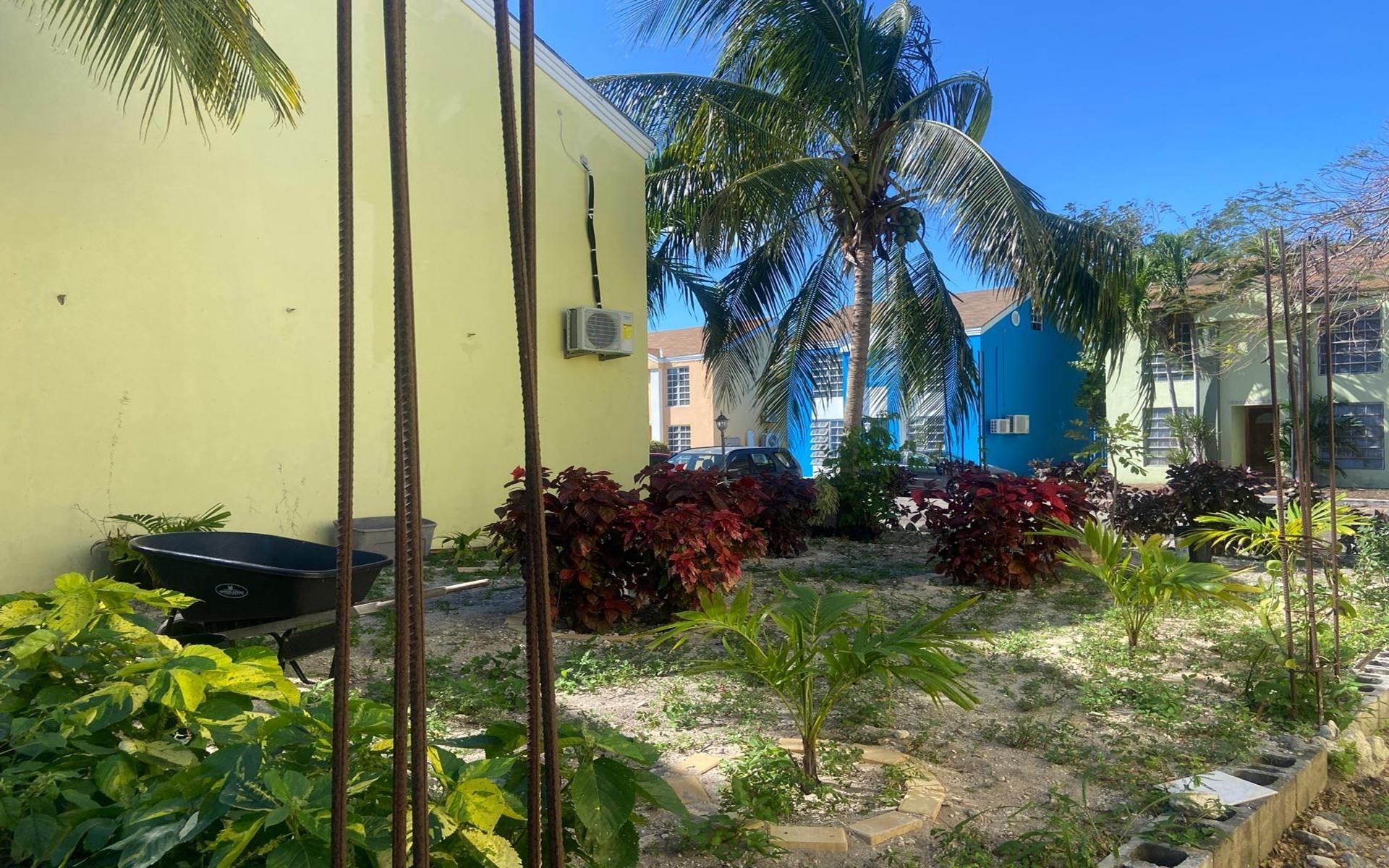 GATED LOT IN CABLE BEACH