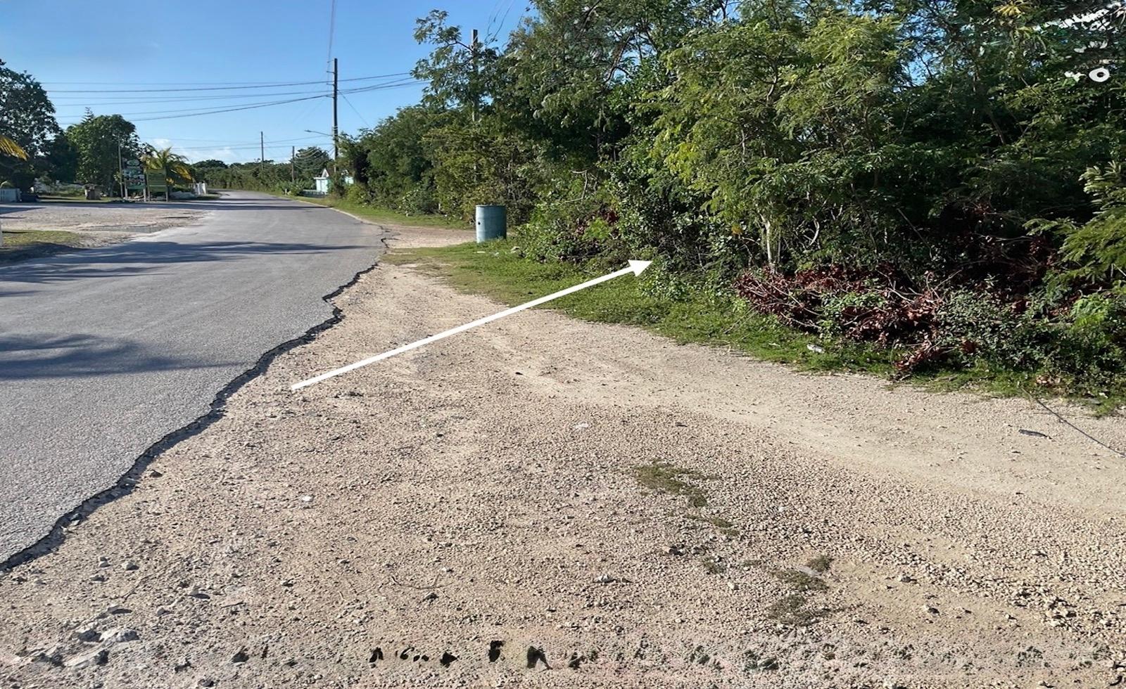 DEADMANS’S CAY LOT