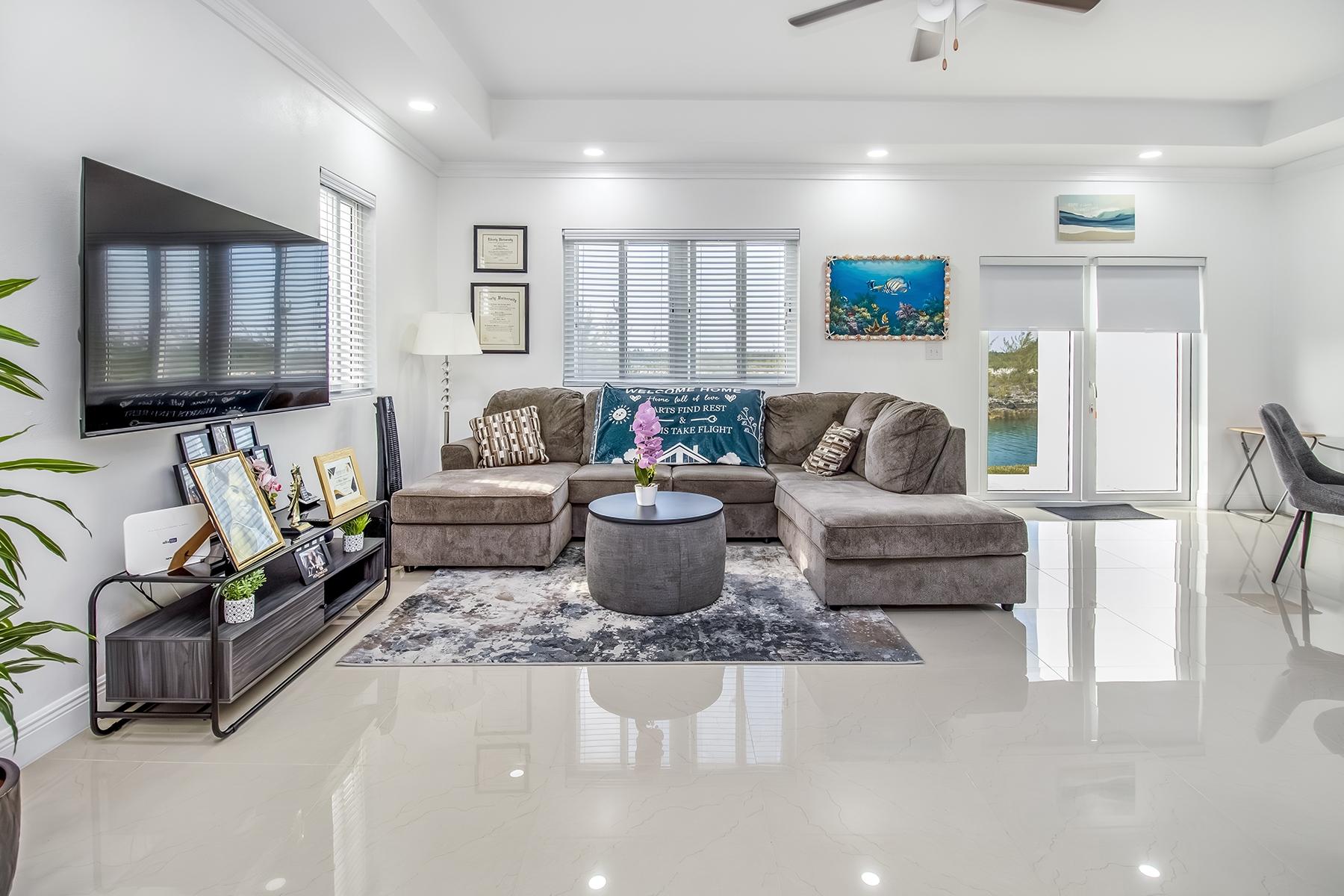 5 ATLANTIC TOWNHOUSE