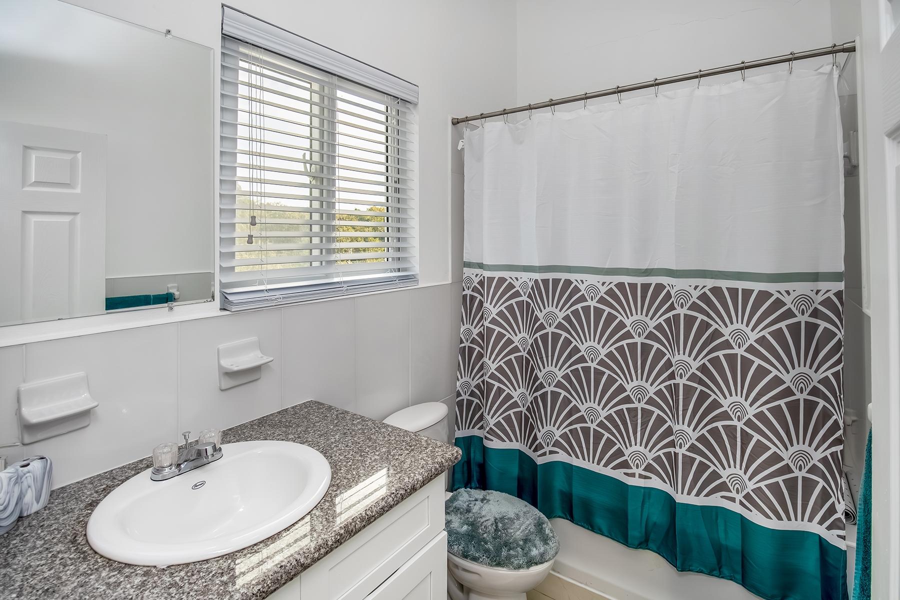 5 ATLANTIC TOWNHOUSE