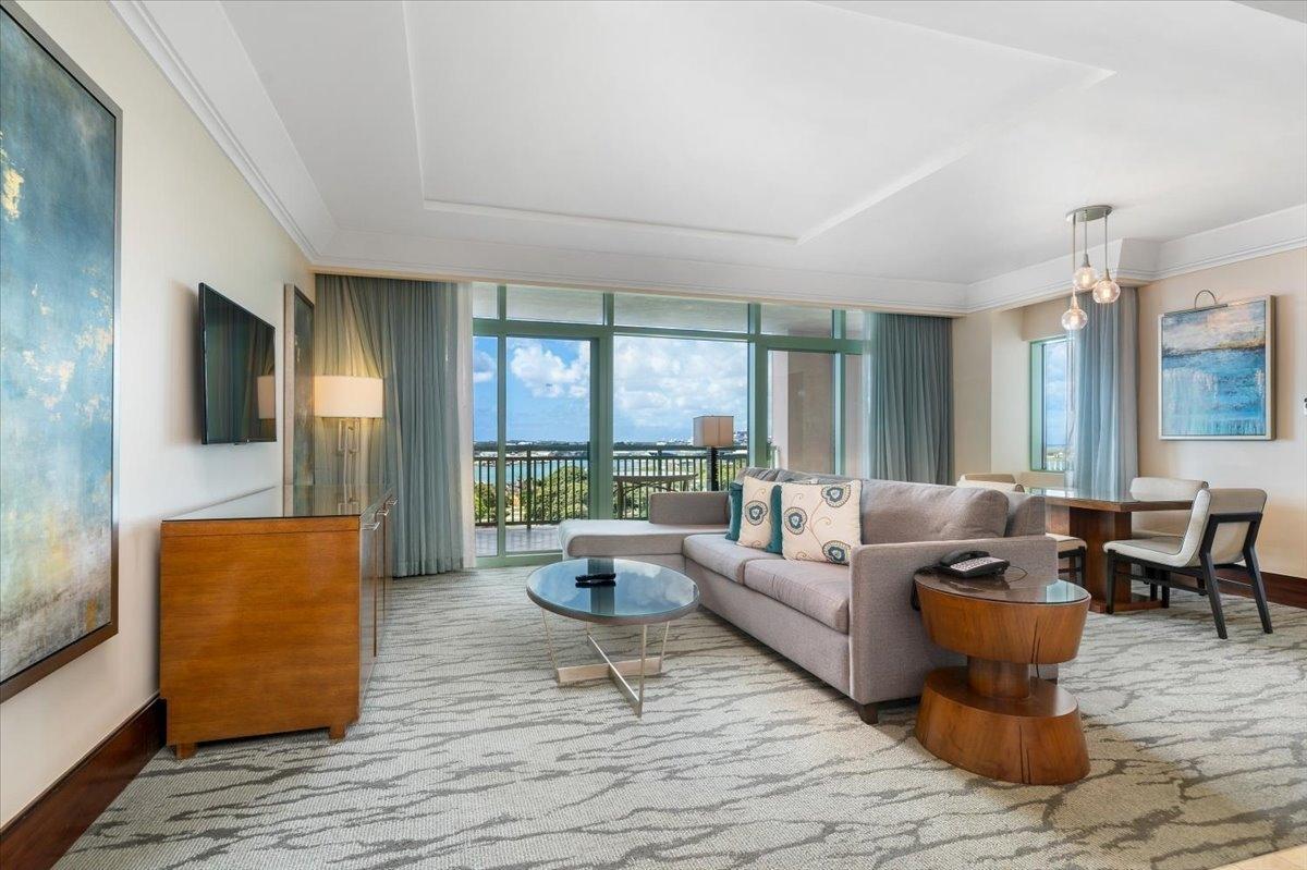 20-905/907 @ THE REEF