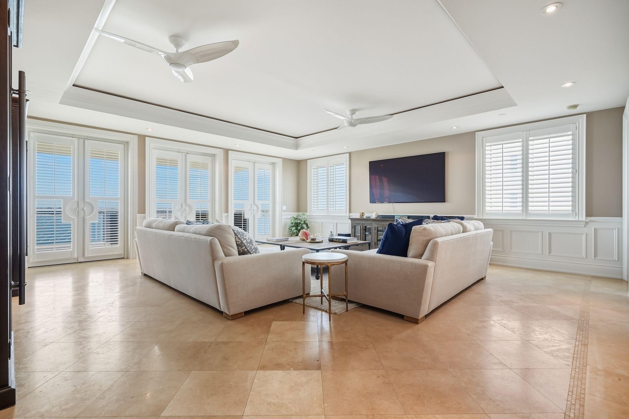 OCEAN CLUB RESIDENCES & M