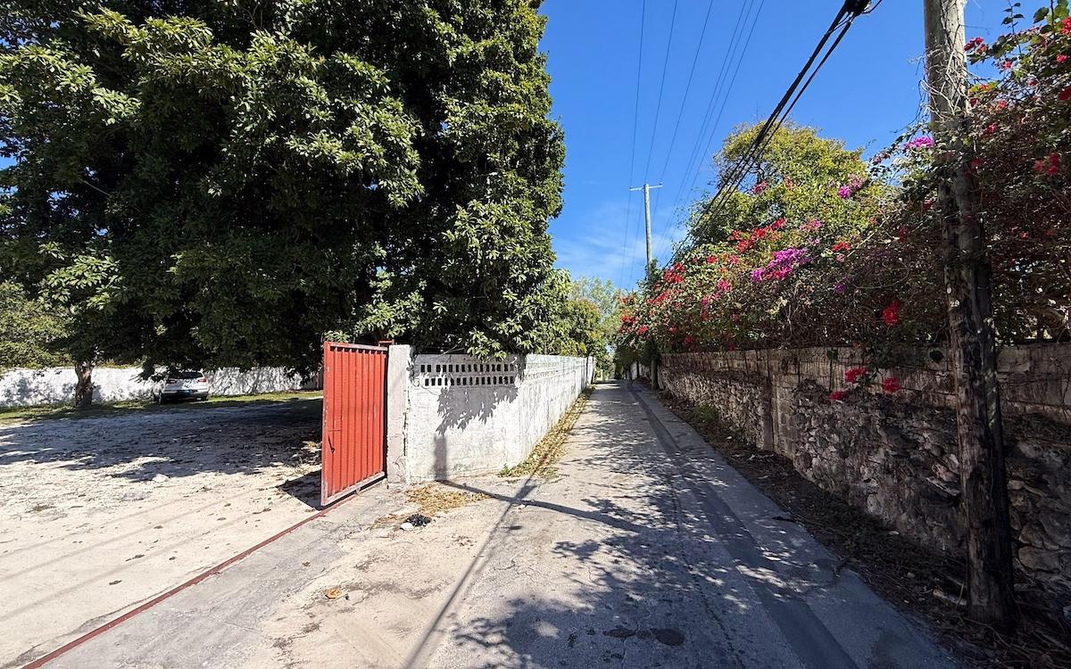 JOHNS EVANS ROAD HOME