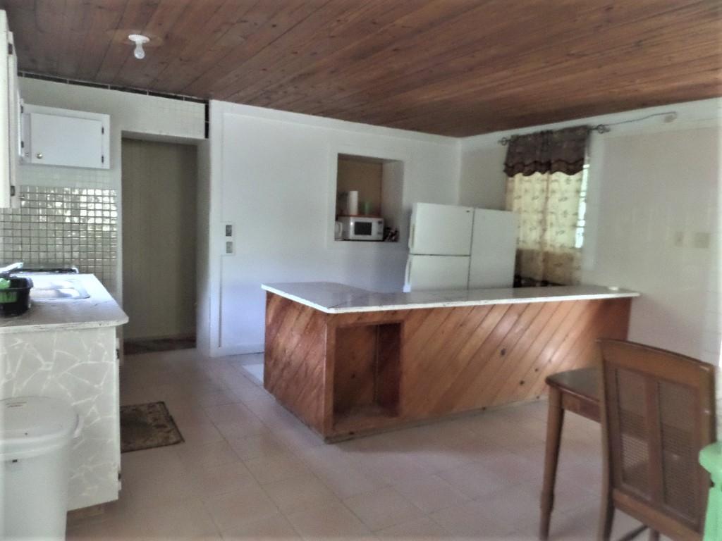 2 BED/1BA HOUSE IN HAMILT