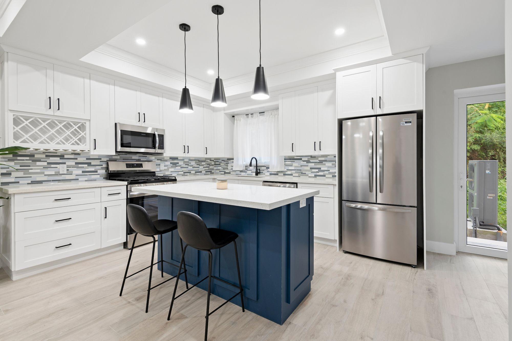 UNIT A TWILIGHT BREEZE