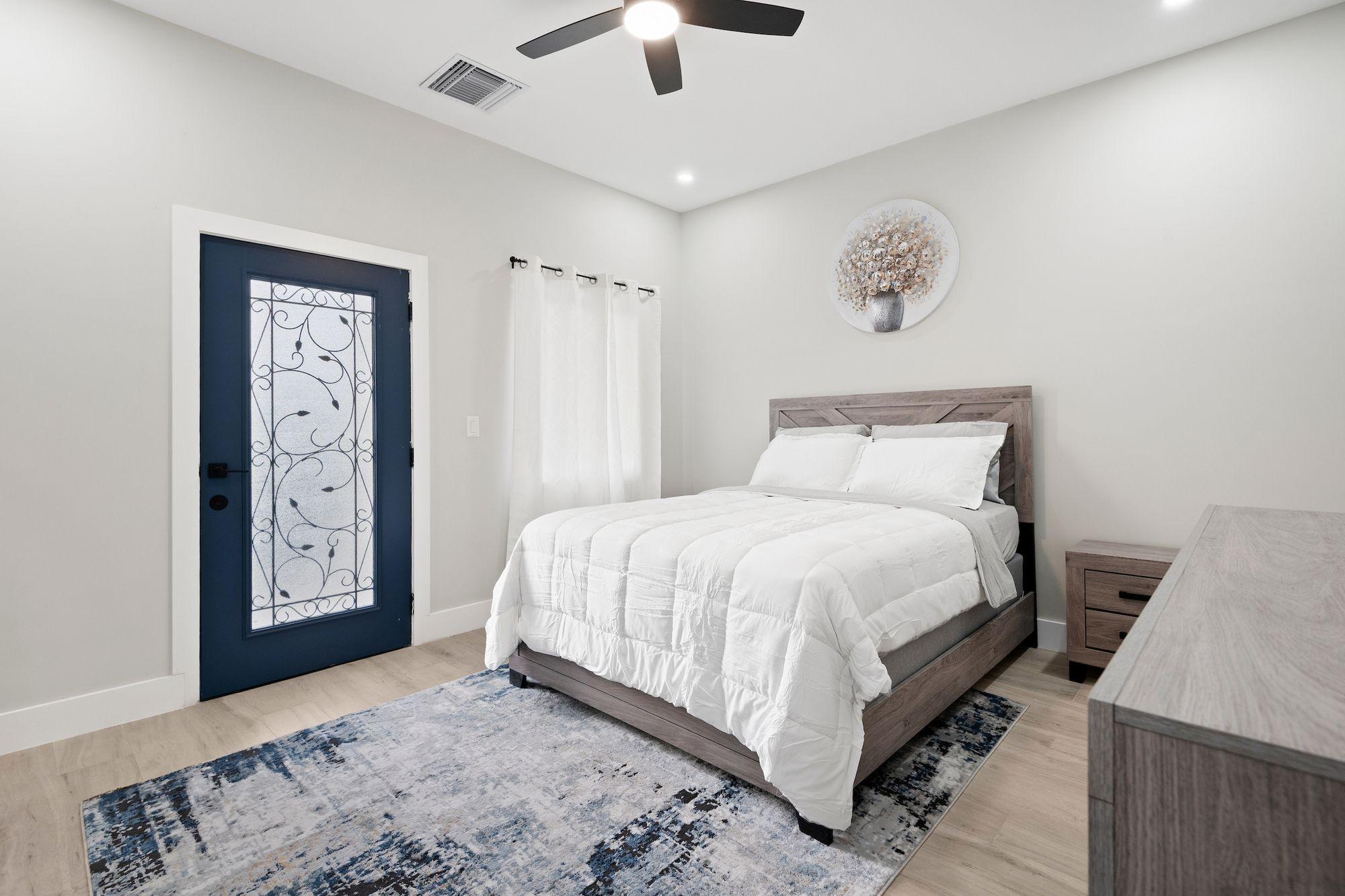 UNIT A TWILIGHT BREEZE