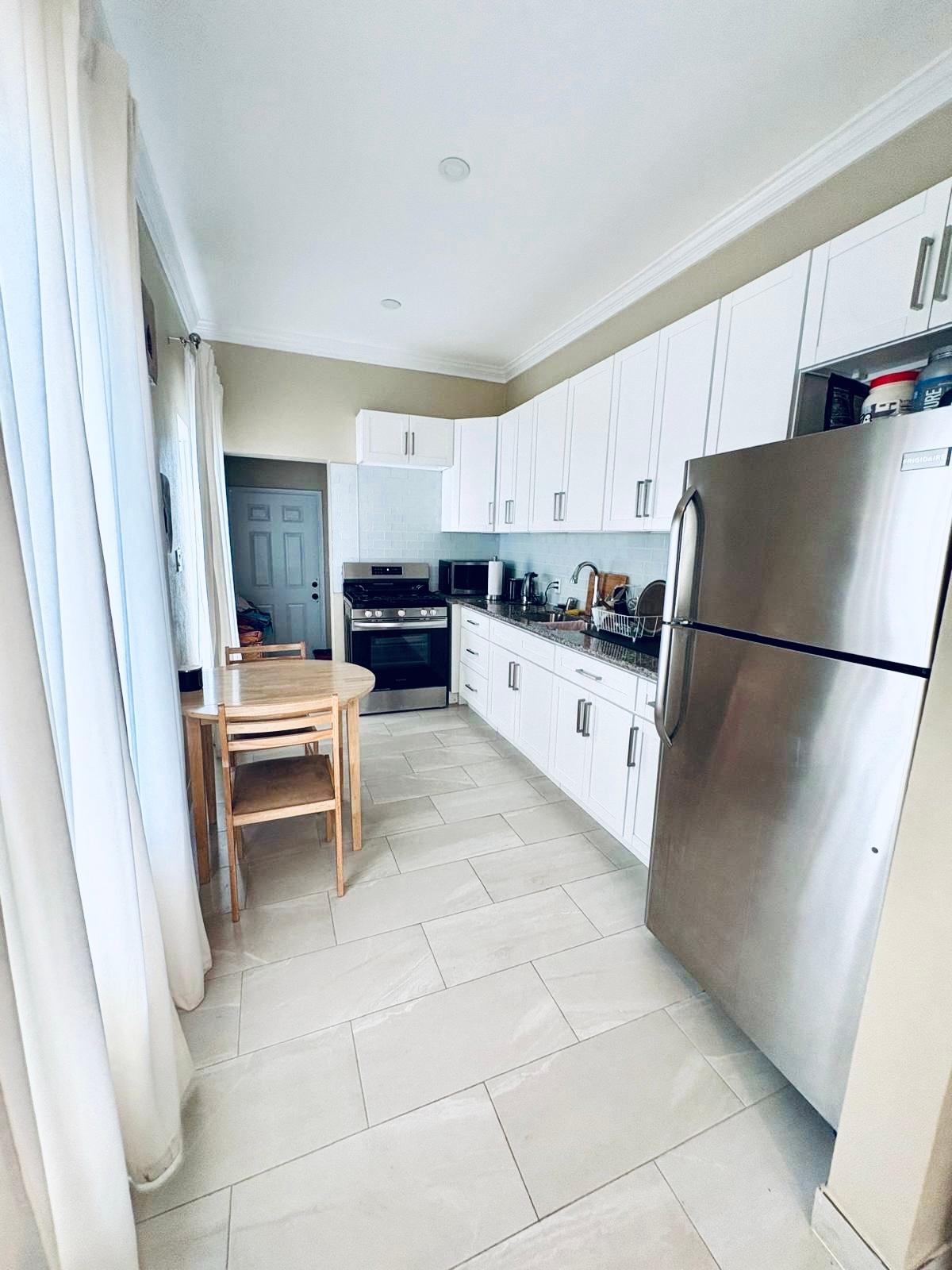 BLENHEIM ROAD, STAPLEDON