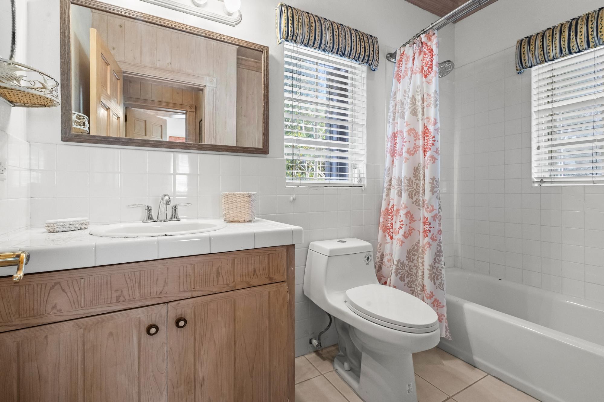 SEA VISION TRIANA SHORES