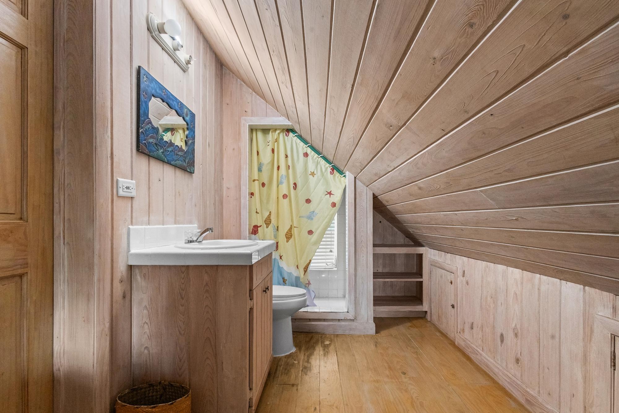 SEA VISION TRIANA SHORES