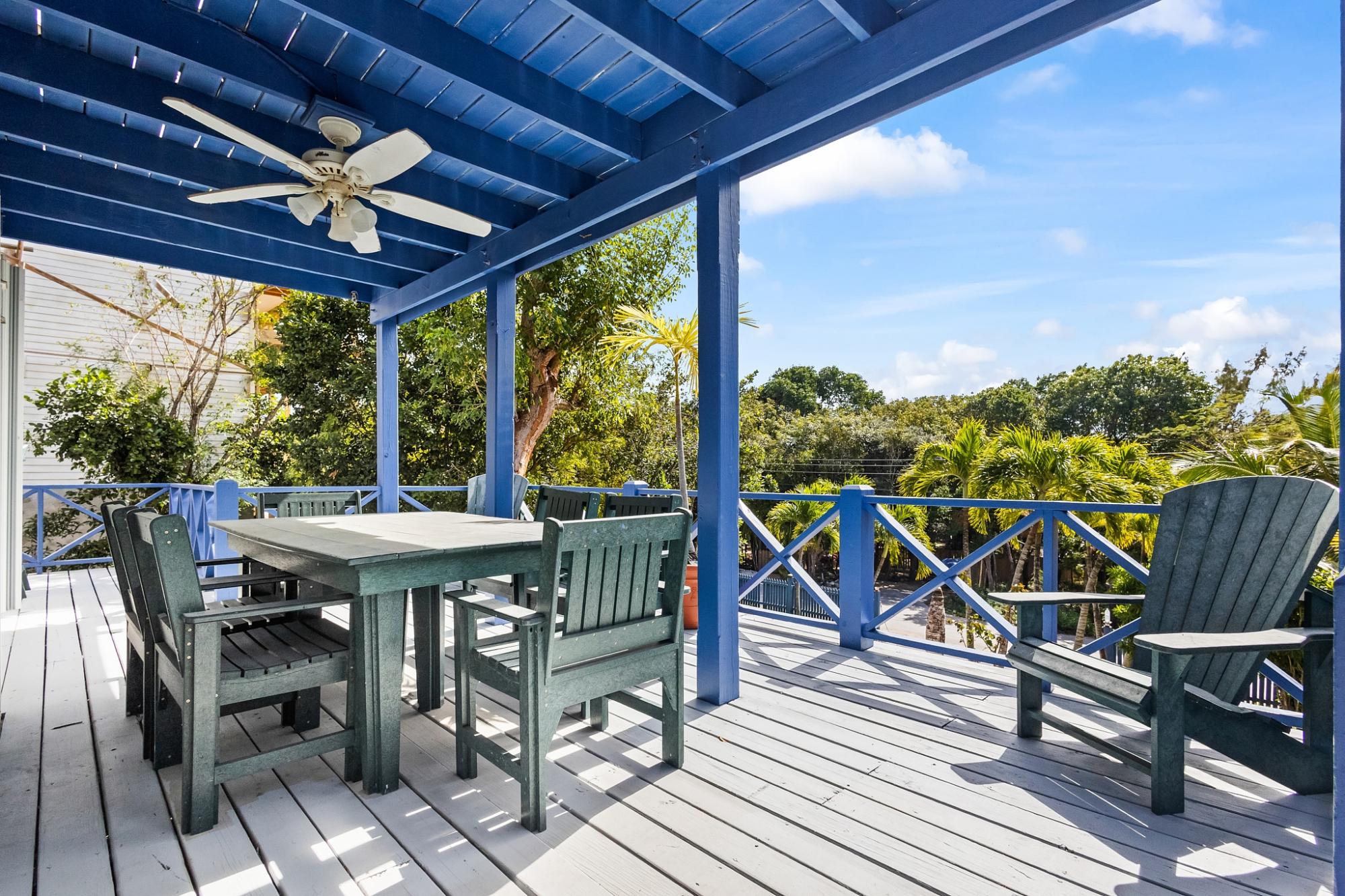 SEA VISION TRIANA SHORES