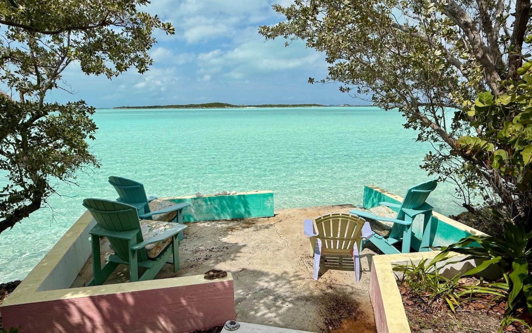 LEAF CAY, PRIVATE ISLAND