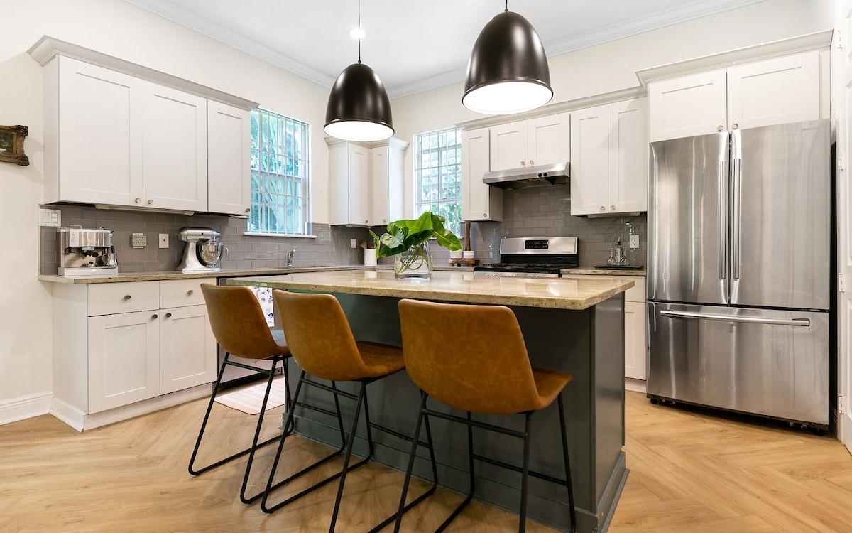 LOT 4, BALMORAL ESTATES