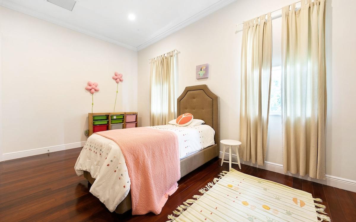 LOT 4, BALMORAL ESTATES