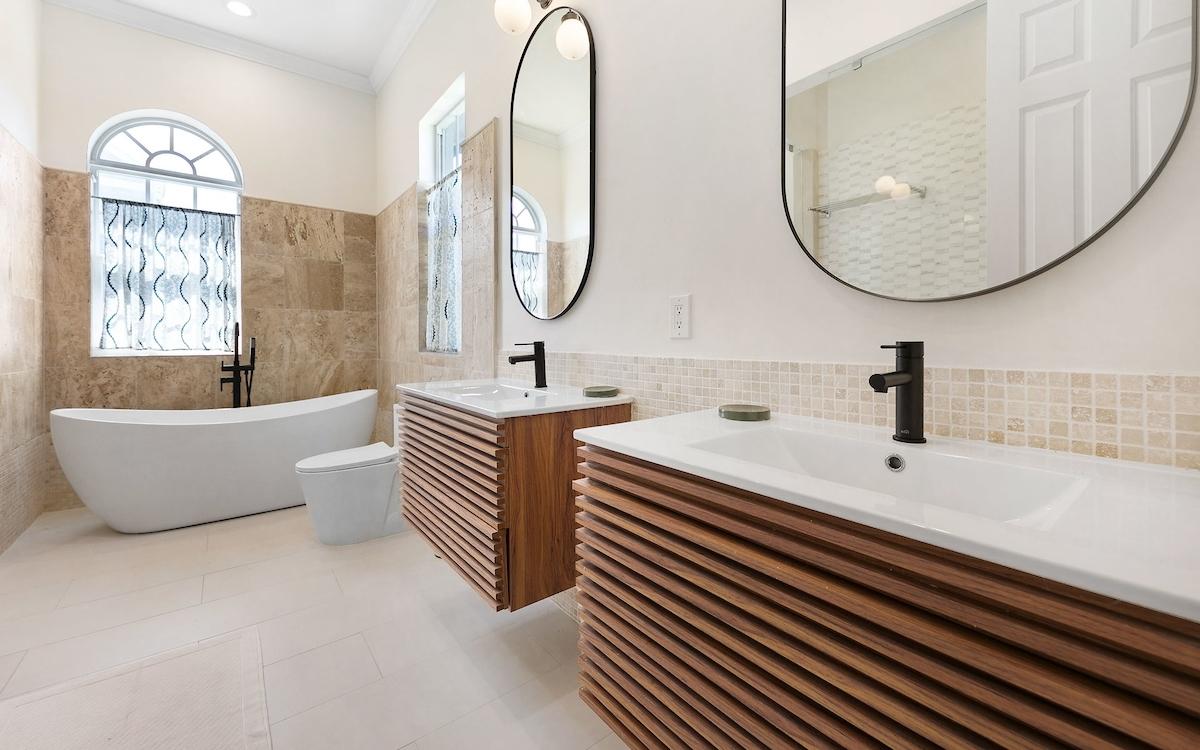 LOT 4, BALMORAL ESTATES