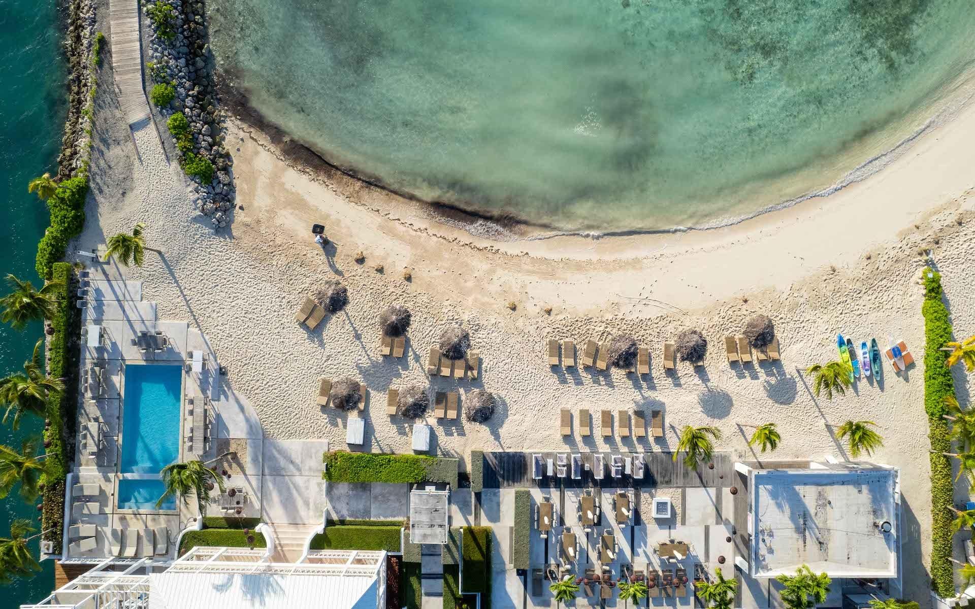 GALLEON BAY, PALM CAY