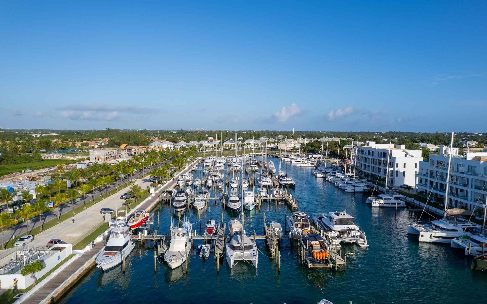 GALLEON BAY, PALM CAY