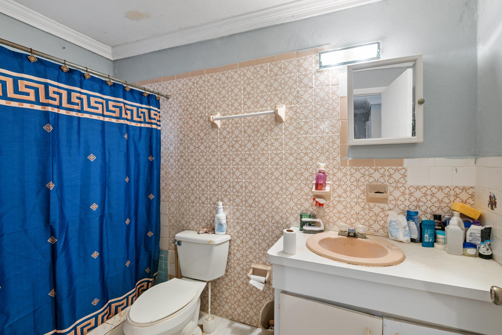 BOATSWAIN HILL TRIPLEX