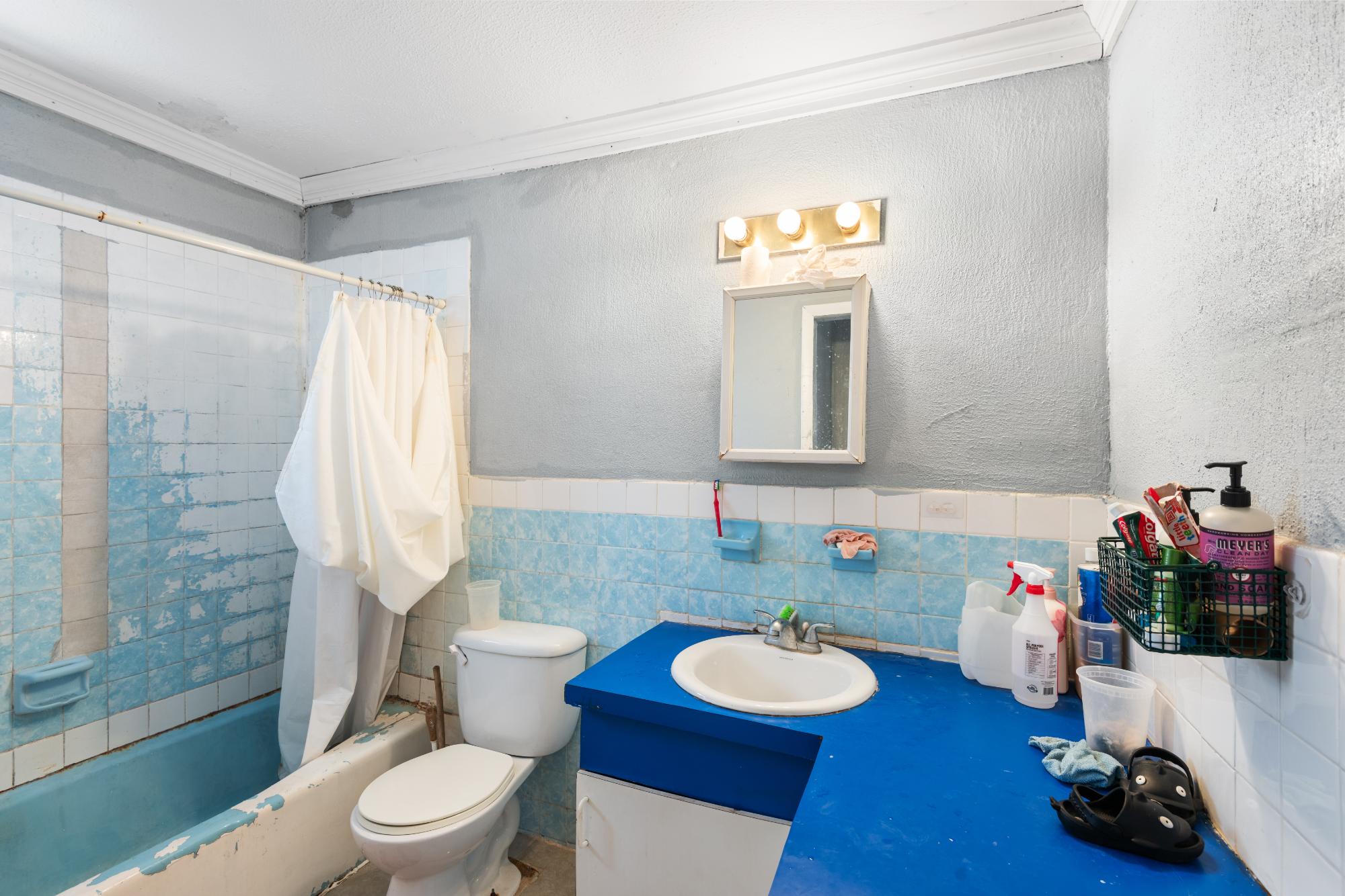 BOATSWAIN HILL TRIPLEX