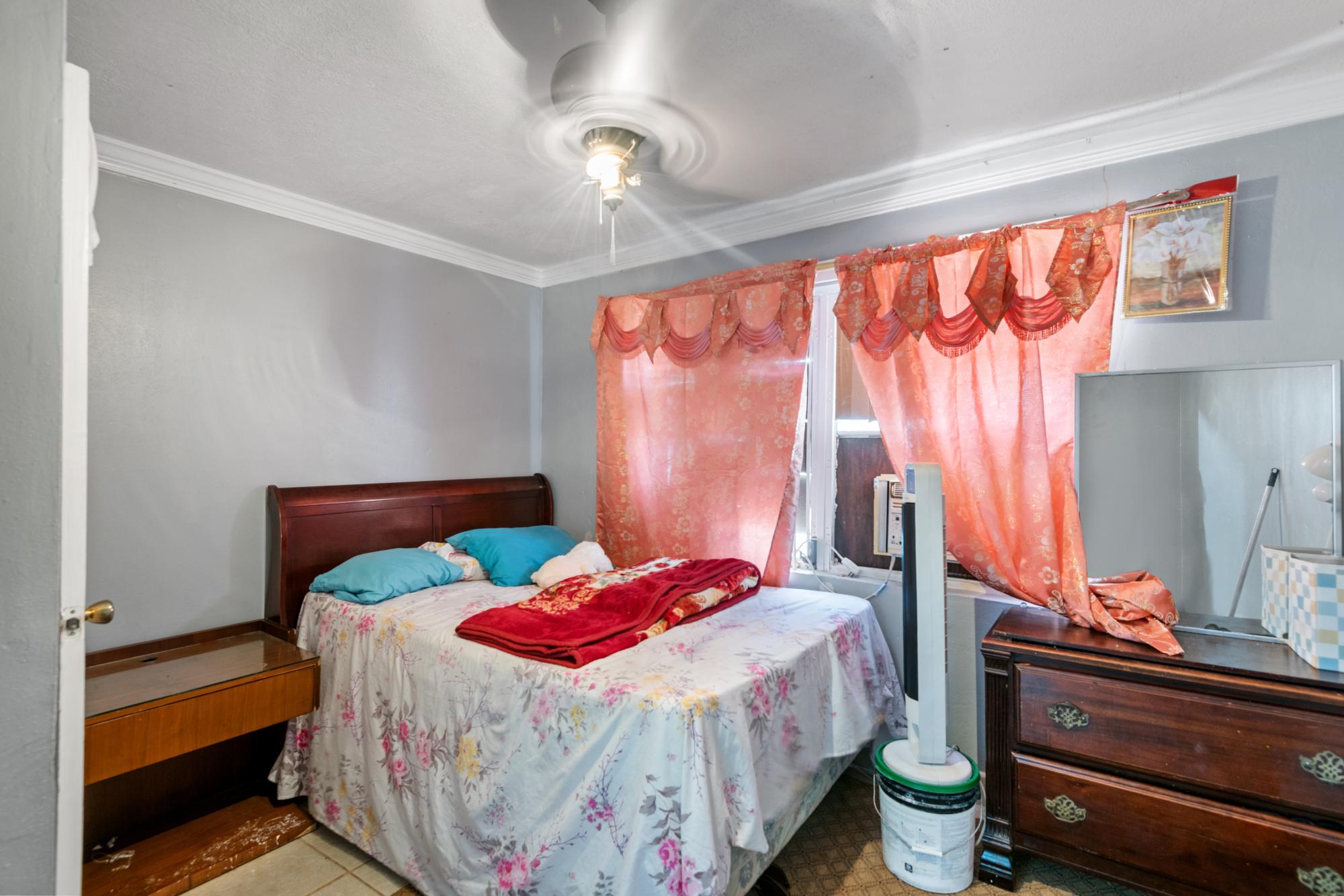 BOATSWAIN HILL TRIPLEX