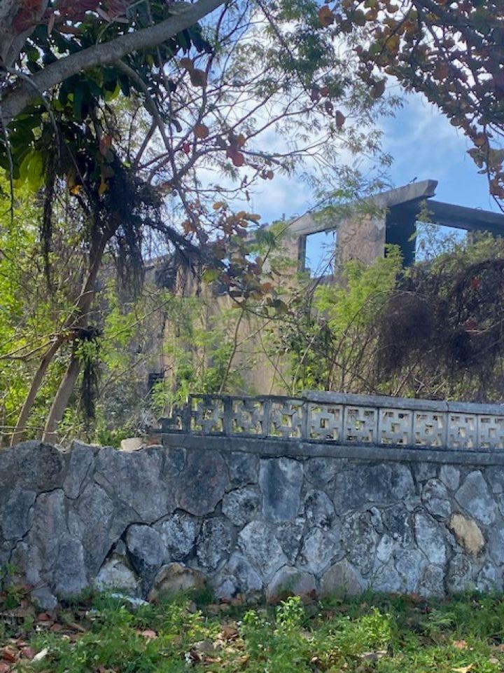 Popular Neighborhood