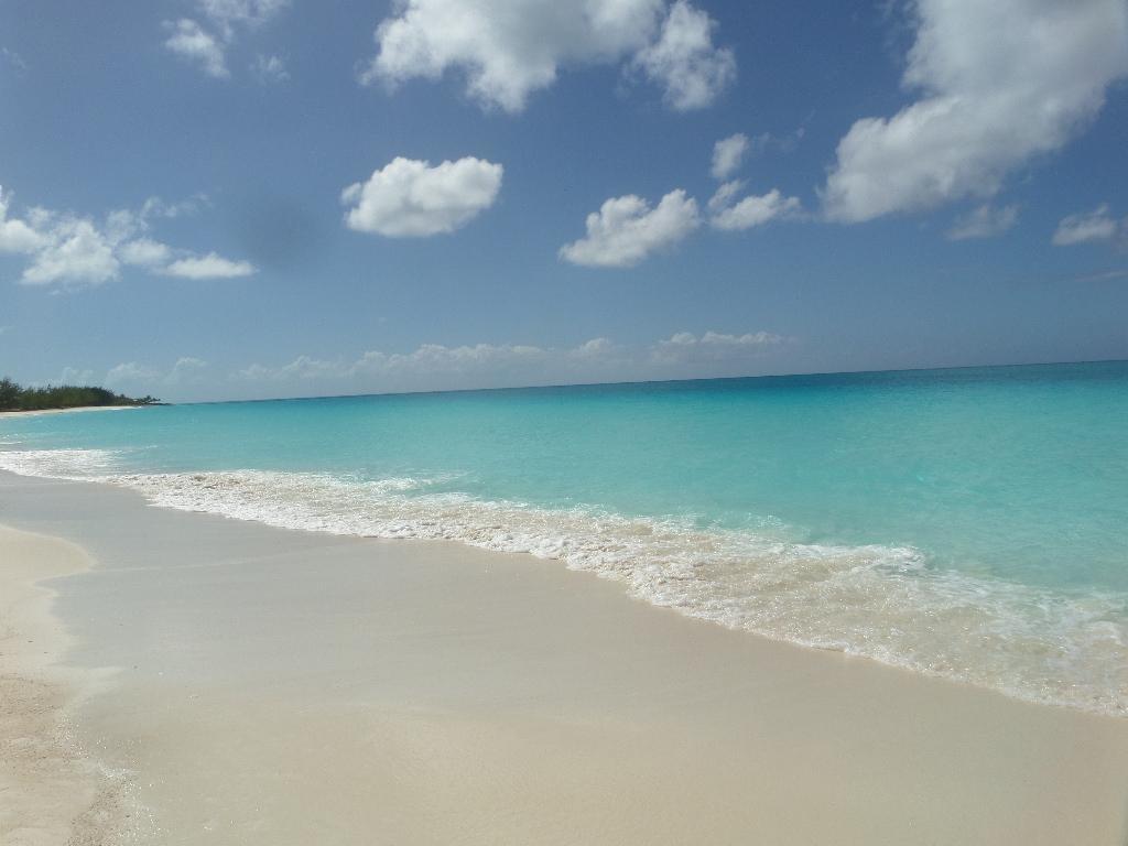 CAPE SANTA MARIA BEACH LO