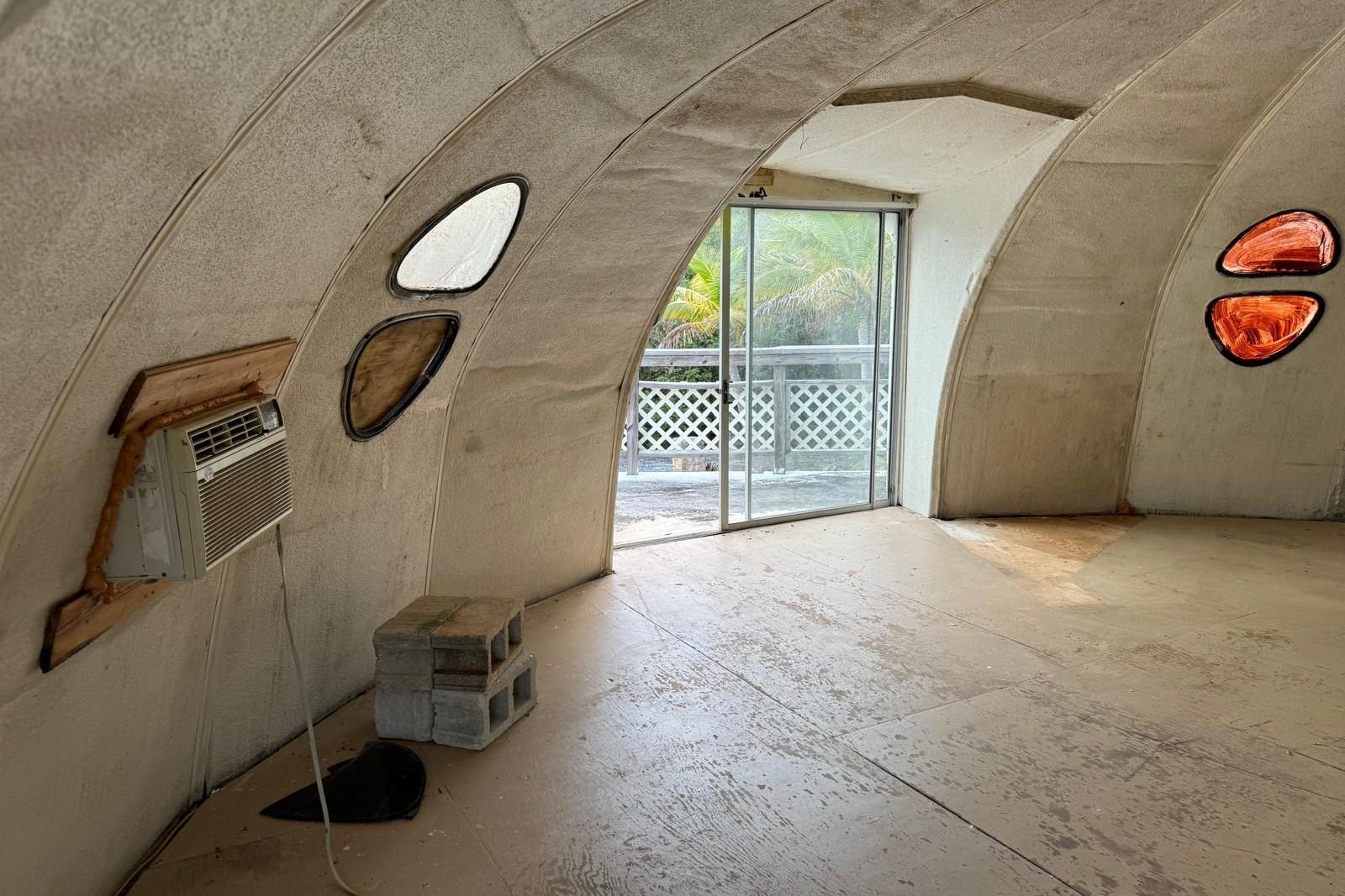 DOME HOUSE BAHAMA SOUND 2