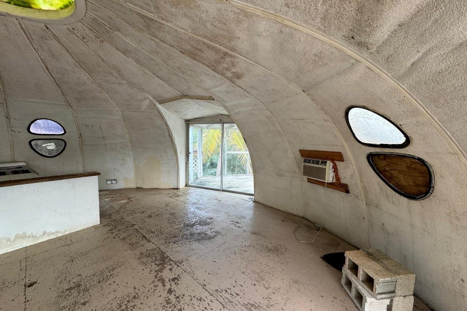 DOME HOUSE BAHAMA SOUND 2