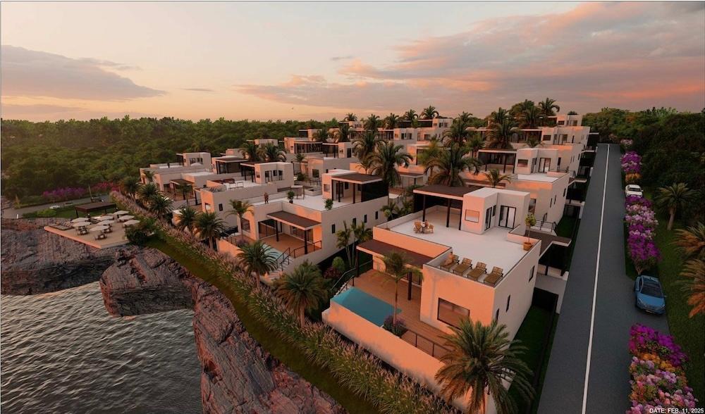 OCEANFRONT GOVERNOR’S HBR